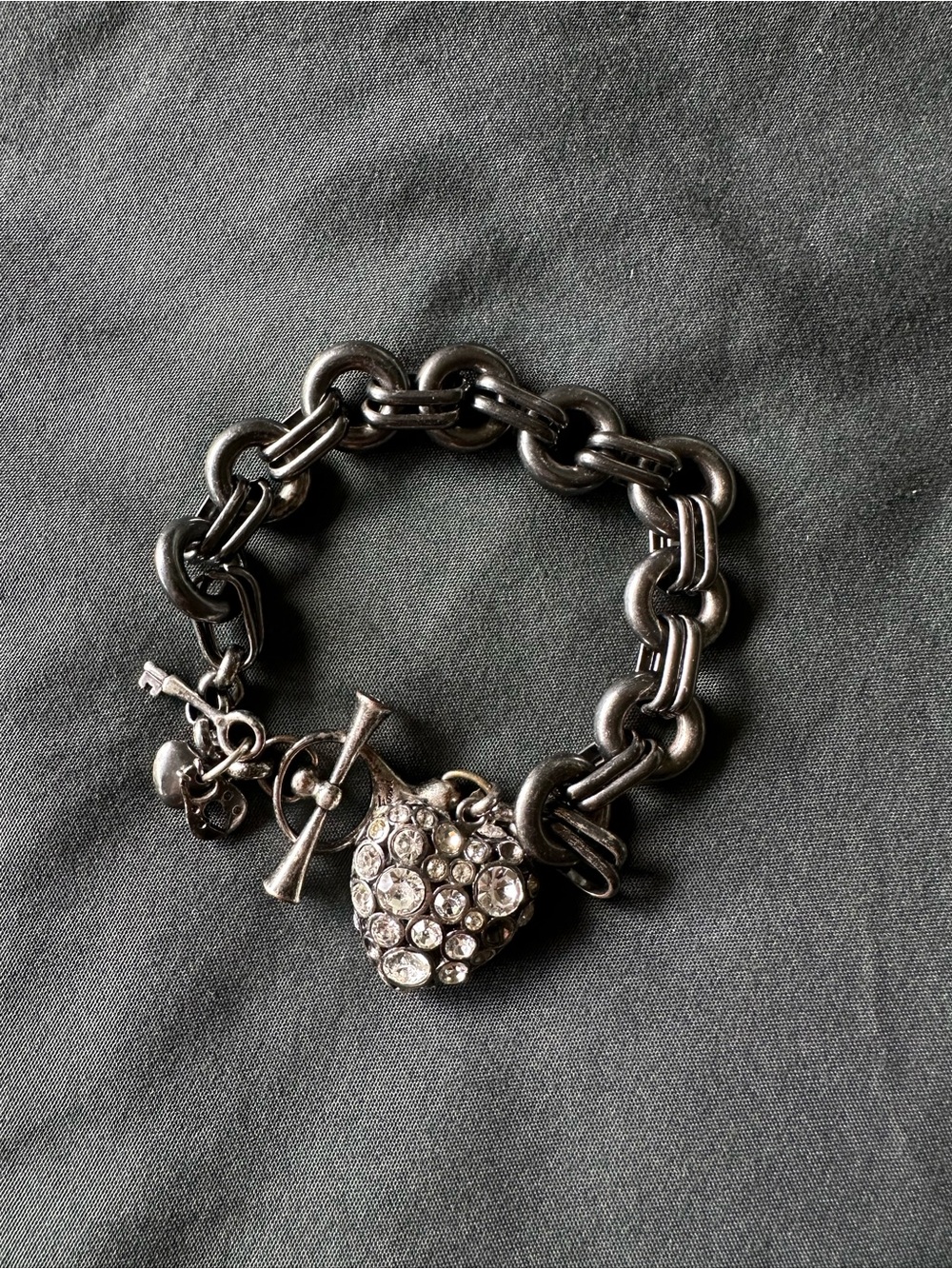 Fossil Gunmetal Silver Tone Crystals Puffed Heart Charms Bracelet